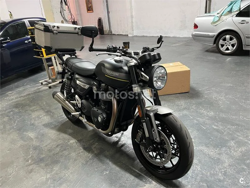 Triumph Speed Twin 1200 - Vista 5
