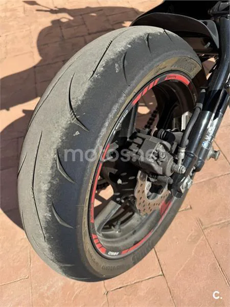 Kawasaki ER-6n - Vista 4