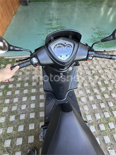 Kymco Agility City 125 - Vista 8