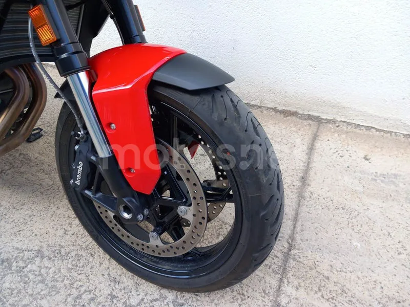 BMW F 900 XR - Vista 9