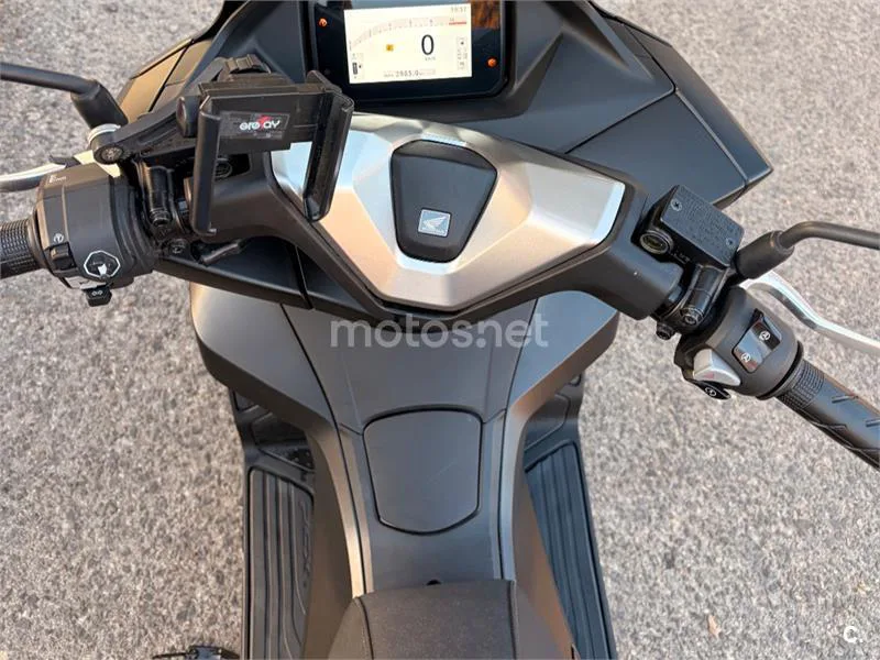Honda PCX125 - Vista 5