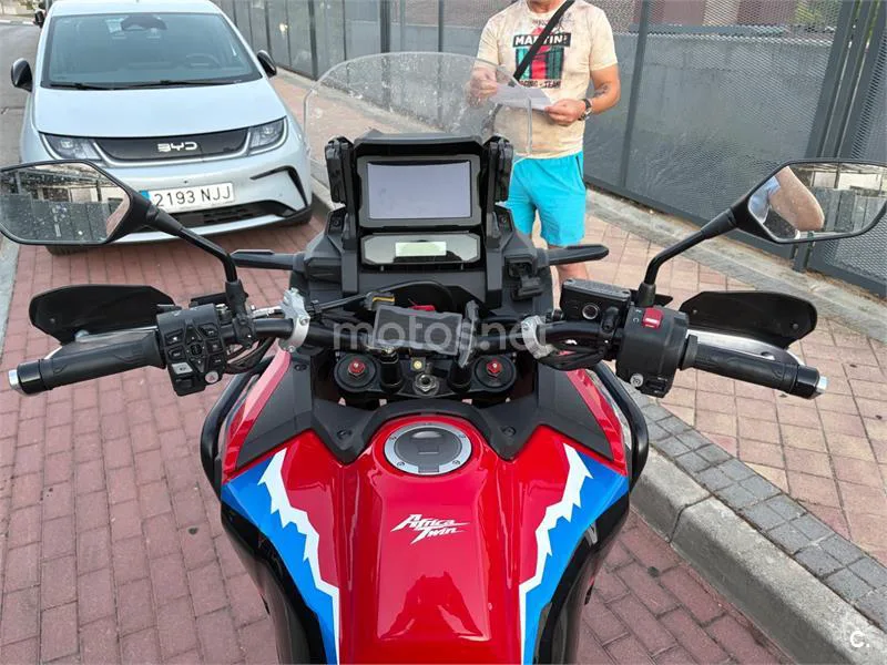 Honda CRF1100L Africa Twin 11.800 € 2024 Madrid - 1