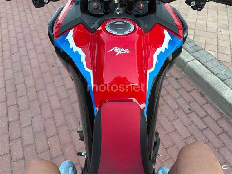 Honda CRF1100L Africa Twin - Vista 11