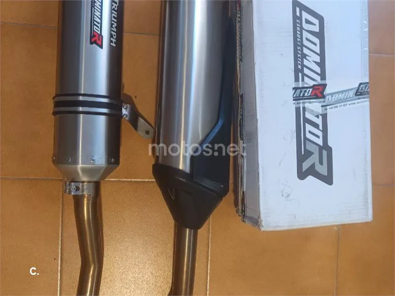 Triumph Tiger 800 - Vista 7
