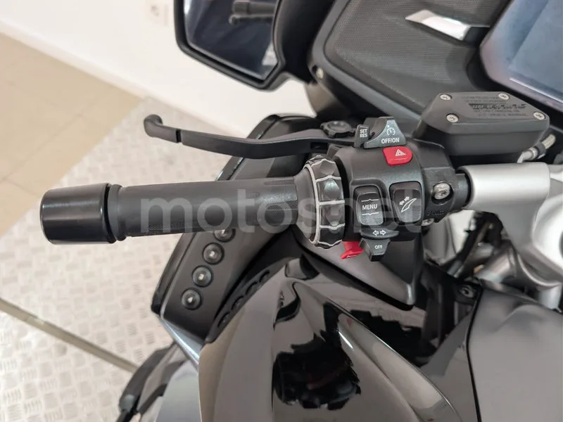 BMW R 1250 RT - Vista 10