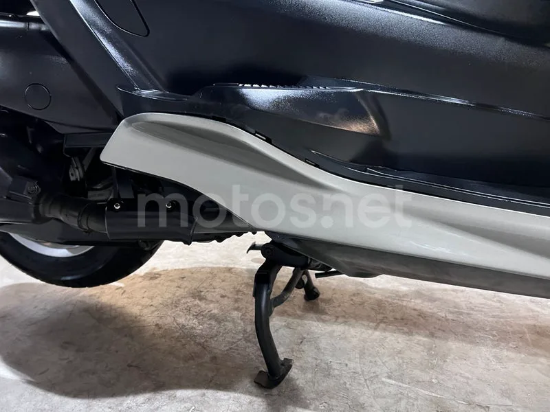 Yamaha Majesty 400 - Vista 26