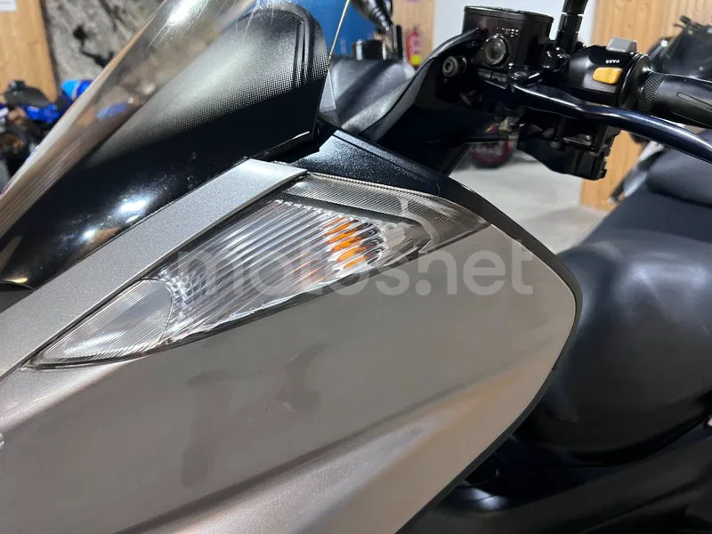 Yamaha Majesty 400 - Vista 50