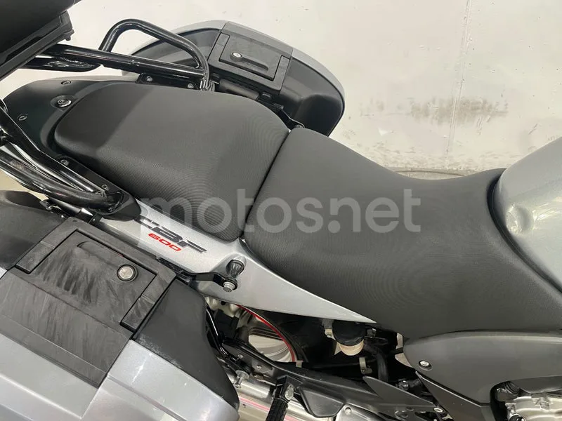 Honda CBF600S - Vista 13