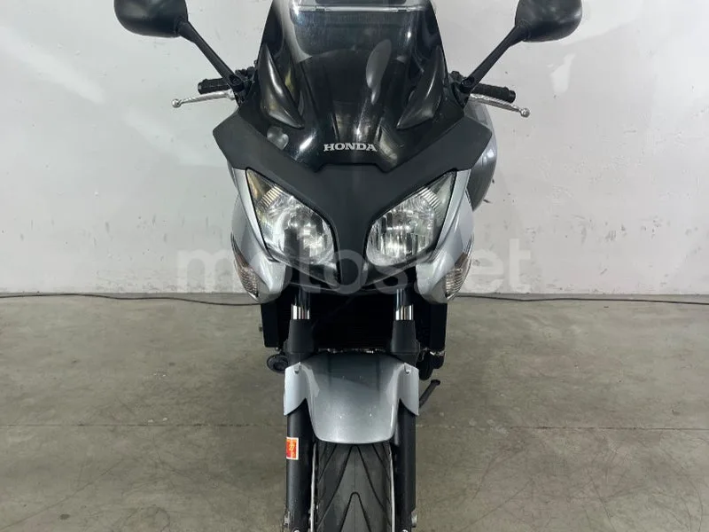 Honda CBF600S - Vista 4