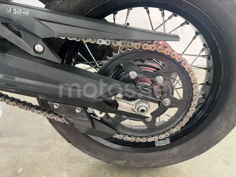 Triumph Tiger 800 XC - Vista 12
