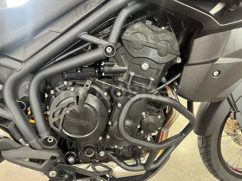 Triumph Tiger 800 XC - Vista 18