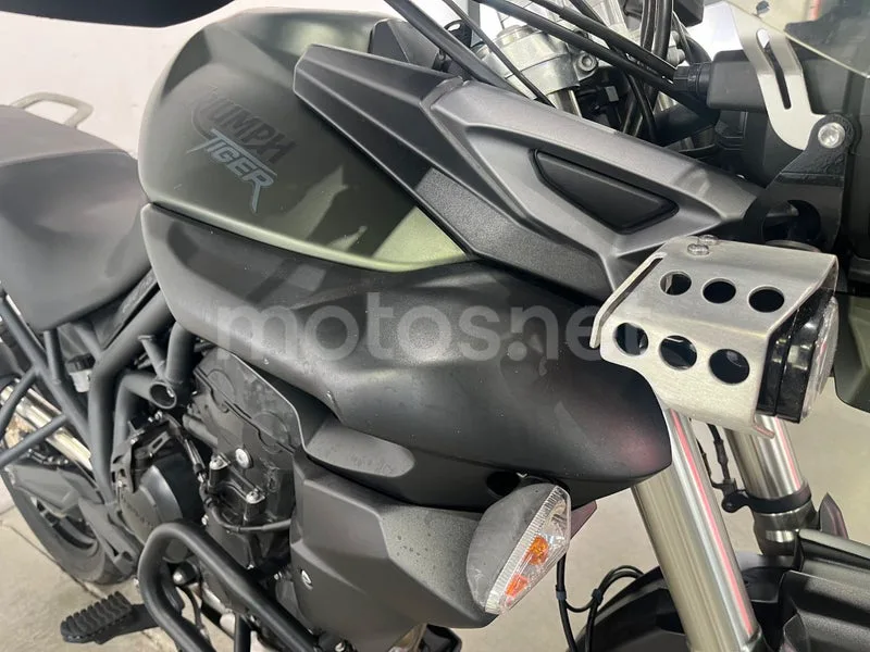 Triumph Tiger 800 XC - Vista 21