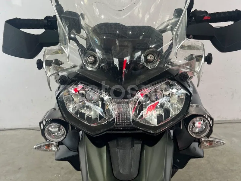 Triumph Tiger 800 XC - Vista 22