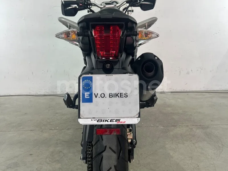 Triumph Tiger 800 XC - Vista 26