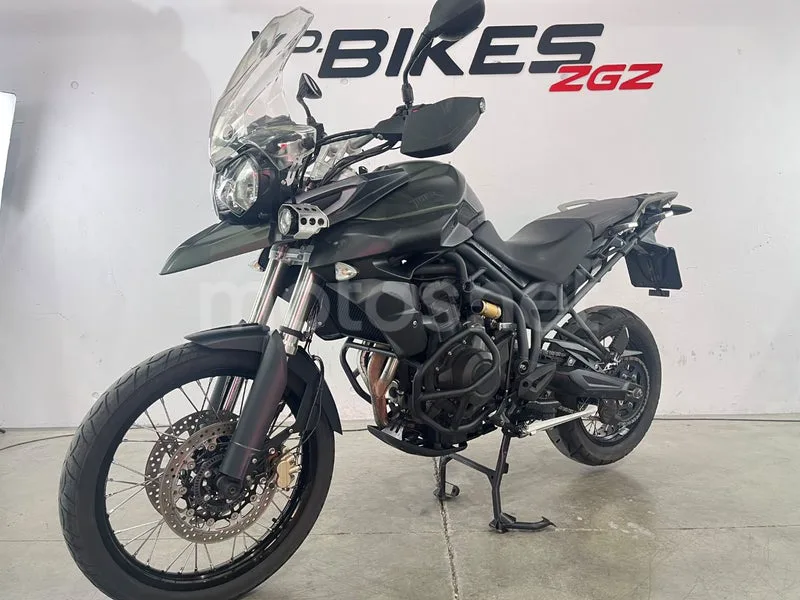 Triumph Tiger 800 XC - Vista 5
