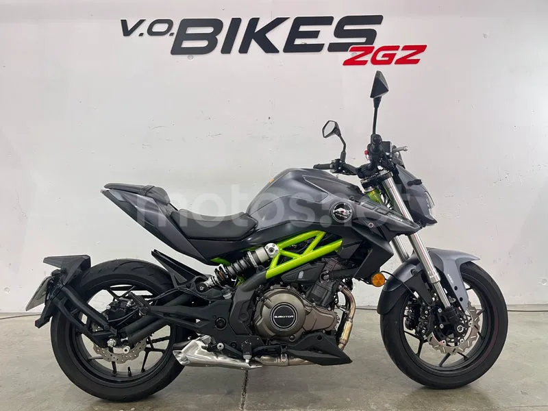 QJ Motor SRK 400 3890 € 2025 Zaragoza - 1