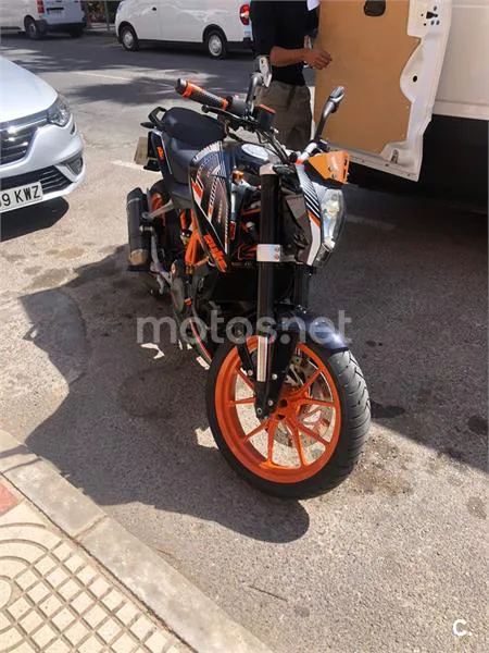 KTM 390 Duke 3100 € 2016 Almería - 1