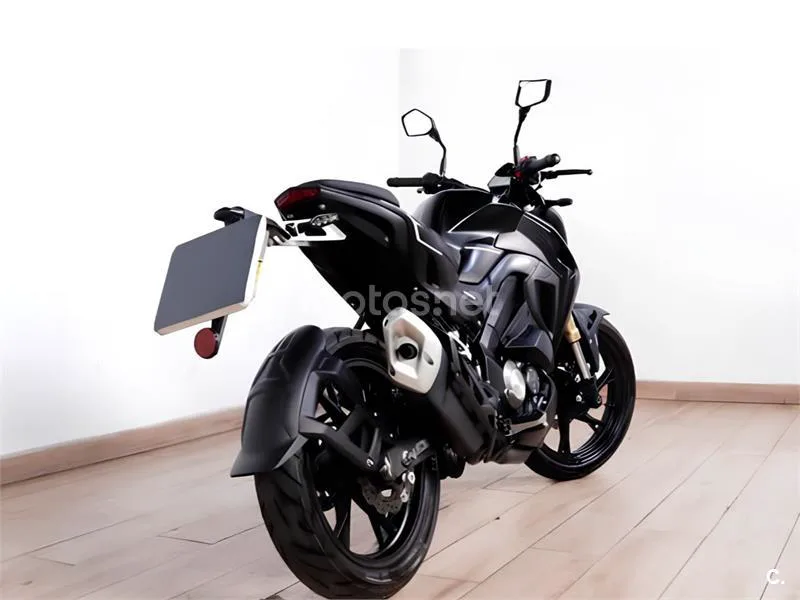Keeway RKF 125 - Vista 4