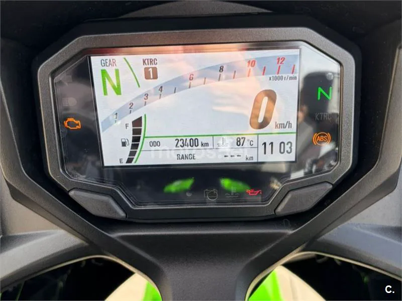 Kawasaki Ninja 650 - Vista 7