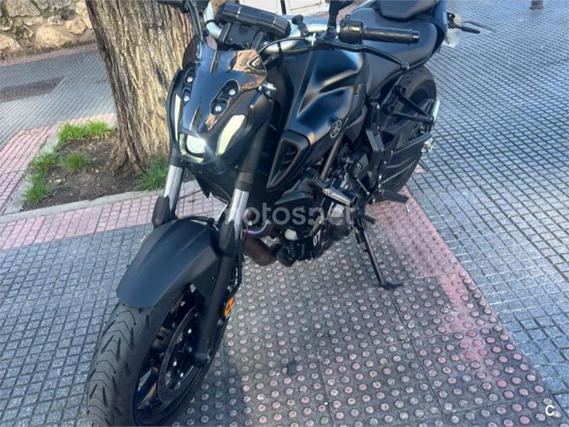 Yamaha MT-07 - Vista 7