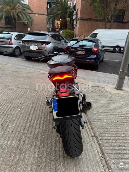 Aprilia Tuono 660 - Vista 6