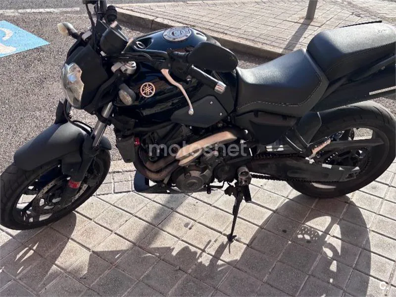 Yamaha MT-03 - Vista 3