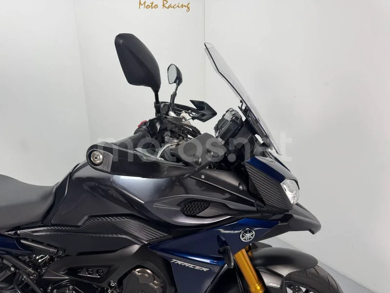Yamaha MT-09 Tracer - Vista 14