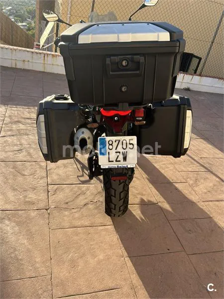 Moto Guzzi V85 TT - Vista 14