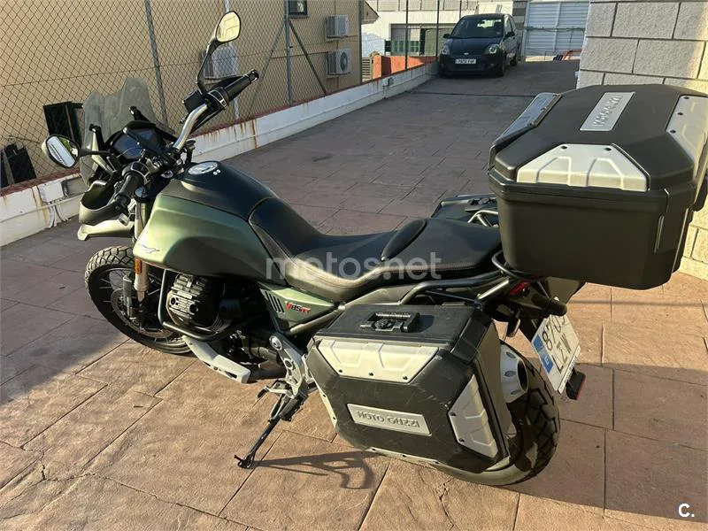 Moto Guzzi V85 TT - Vista 5