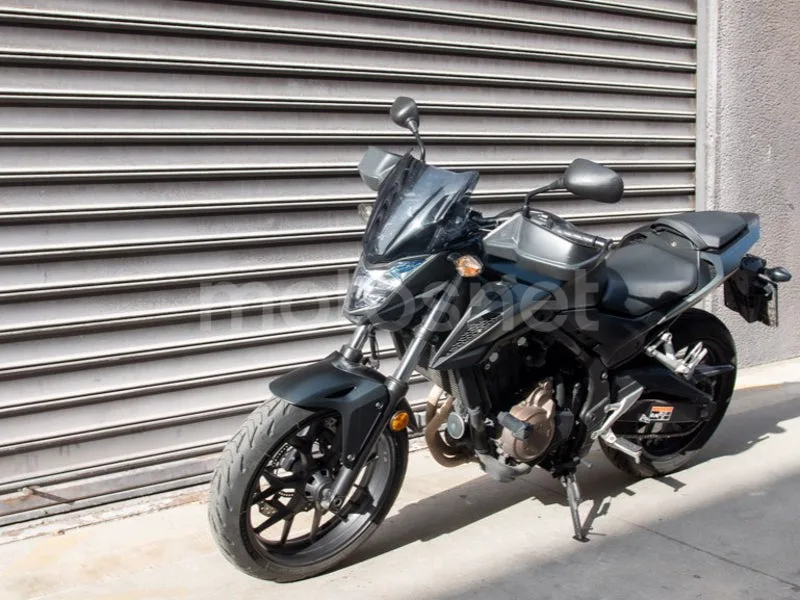 Honda CB500F - Vista 14