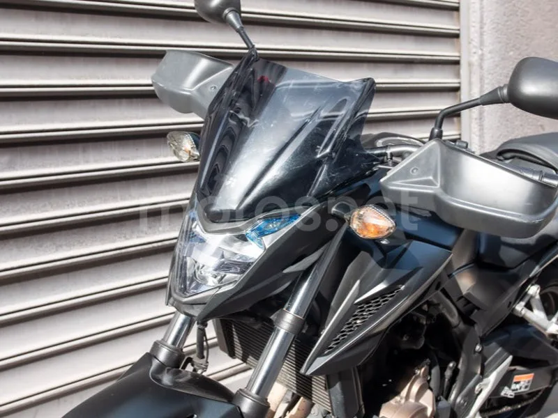 Honda CB500F - Vista 15