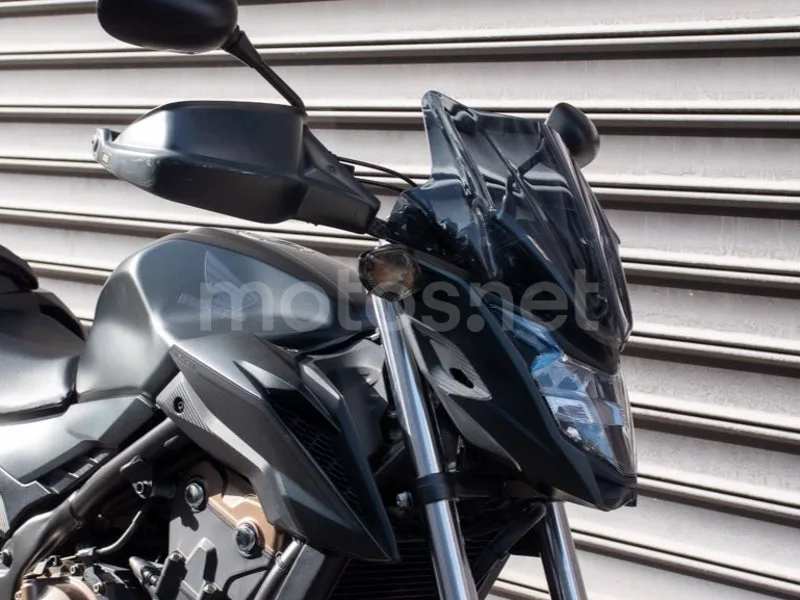 Honda CB500F - Vista 3