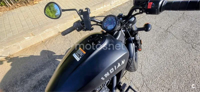 Indian Scout - Vista 4