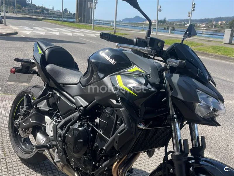 Kawasaki Z650 - Vista 7