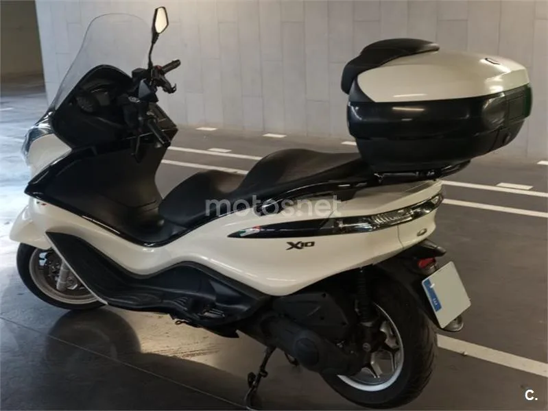 Piaggio X10 125 - Vista 8
