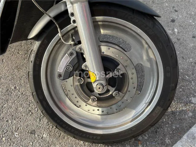 Harley-Davidson V-Rod - Vista 5