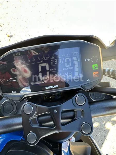 Suzuki GSX-S125 - Vista 6