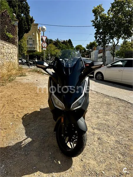 Honda Forza 125 - Vista 4