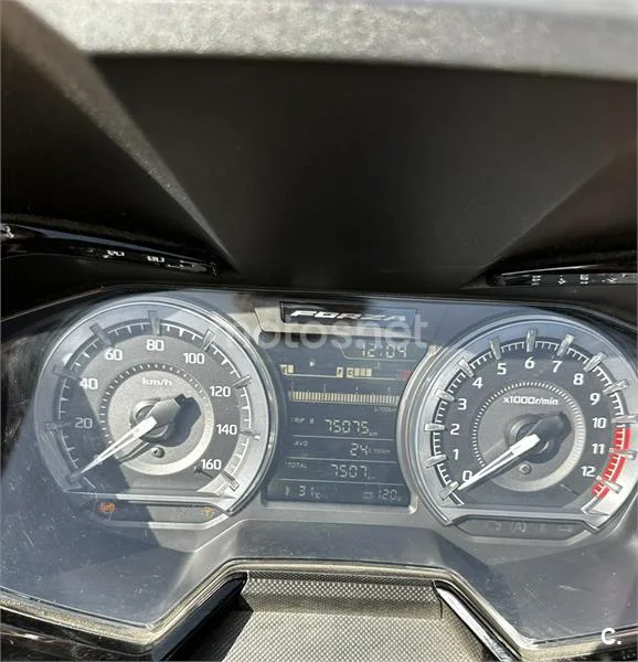 Honda Forza 125 - Vista 6