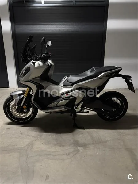 Honda X-ADV 9000 € 2022 Cádiz - 2