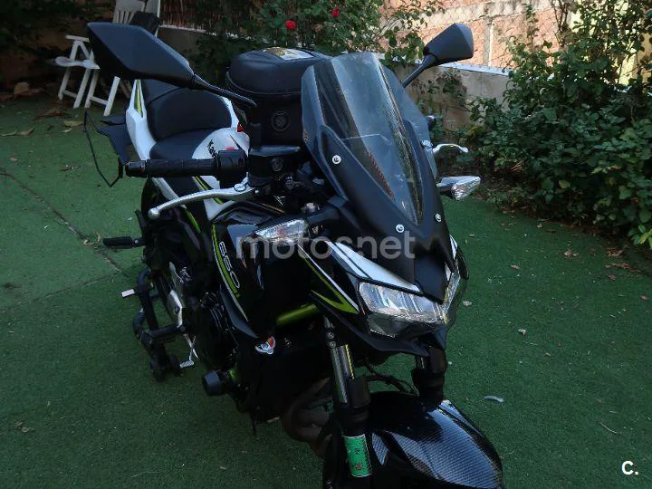 Kawasaki Z650 - Vista 8