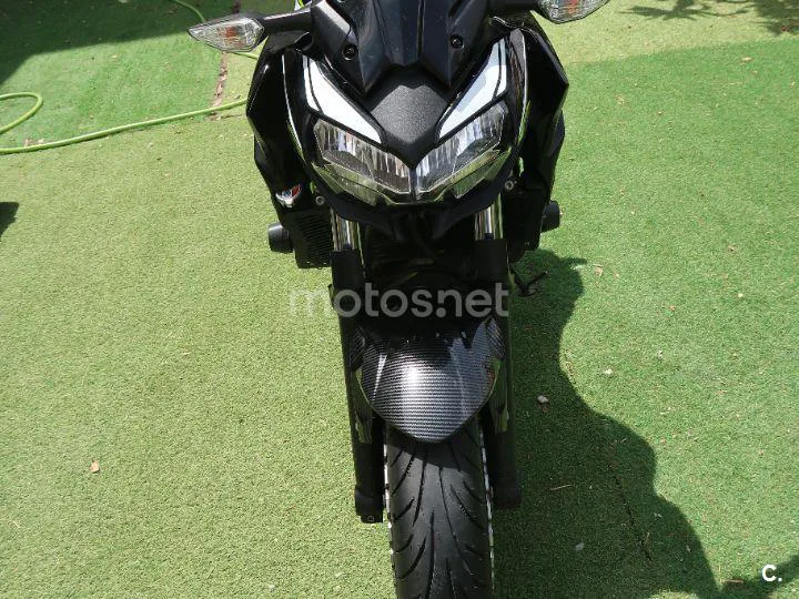 Kawasaki Z650 - Vista 9