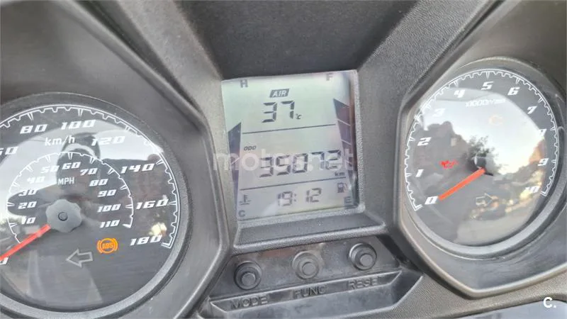 Kymco Super Dink 350 - Vista 9