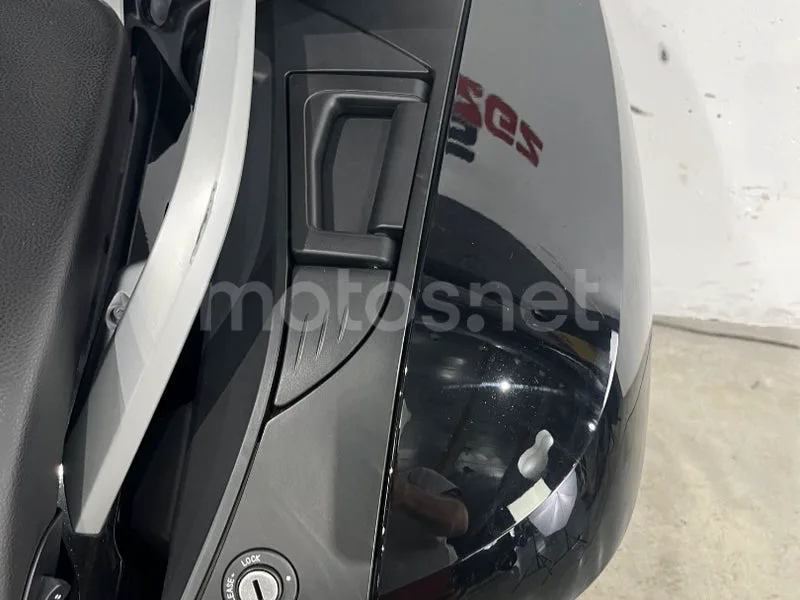 BMW R 1250 RT - Vista 22
