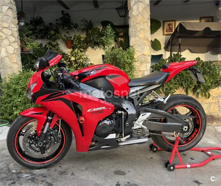 Honda CBR1000RR Fireblade 7500 € 2008 Jaén - 2