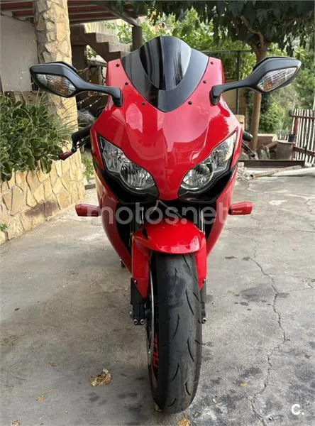 Honda CBR1000RR Fireblade - Vista 6