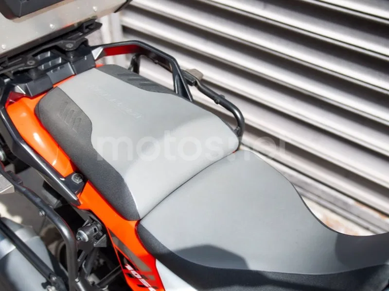 Suzuki V-Strom 1050 - Vista 7