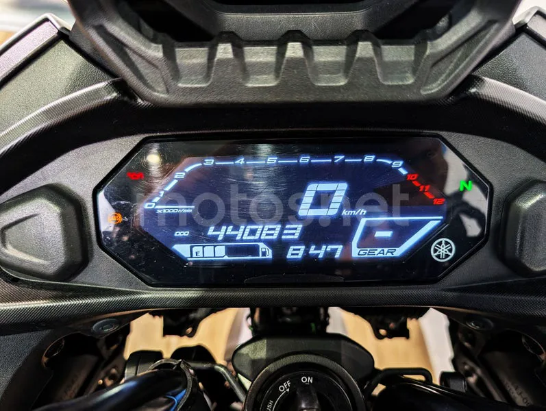Yamaha Tracer 7 - Vista 7