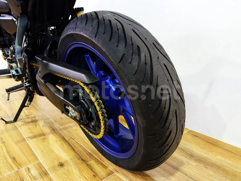 Yamaha Tracer 7 - Vista 10