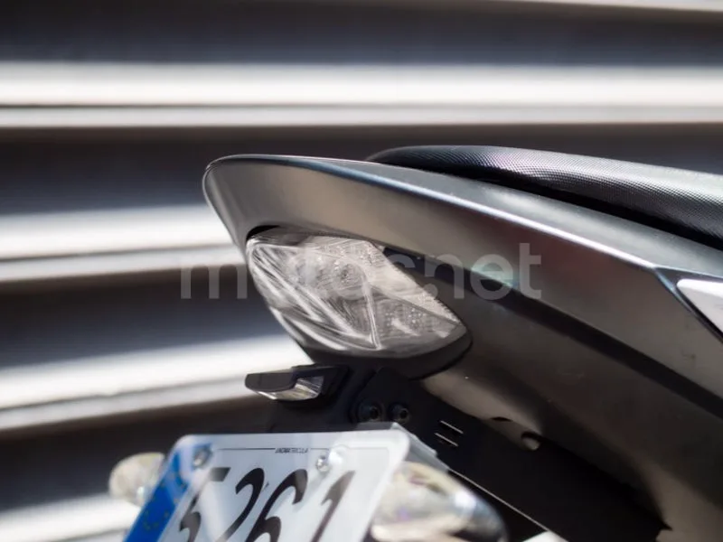 Suzuki GSX-S750 - Vista 7